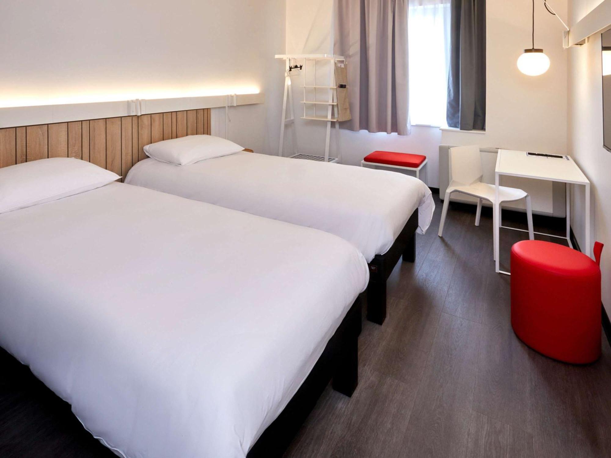 Отель Ibis Auxerre Centre Экстерьер фото