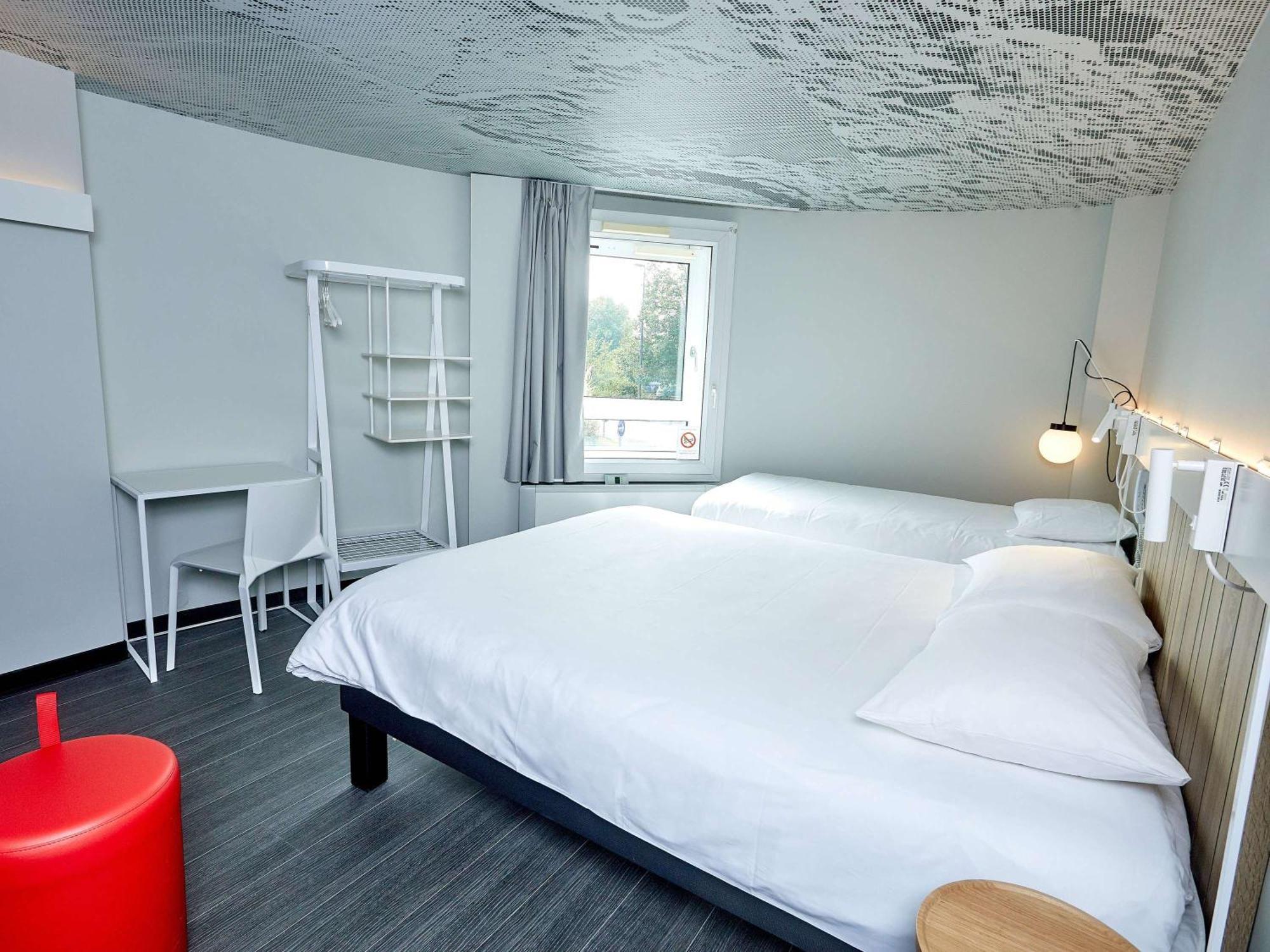Отель Ibis Auxerre Centre Экстерьер фото